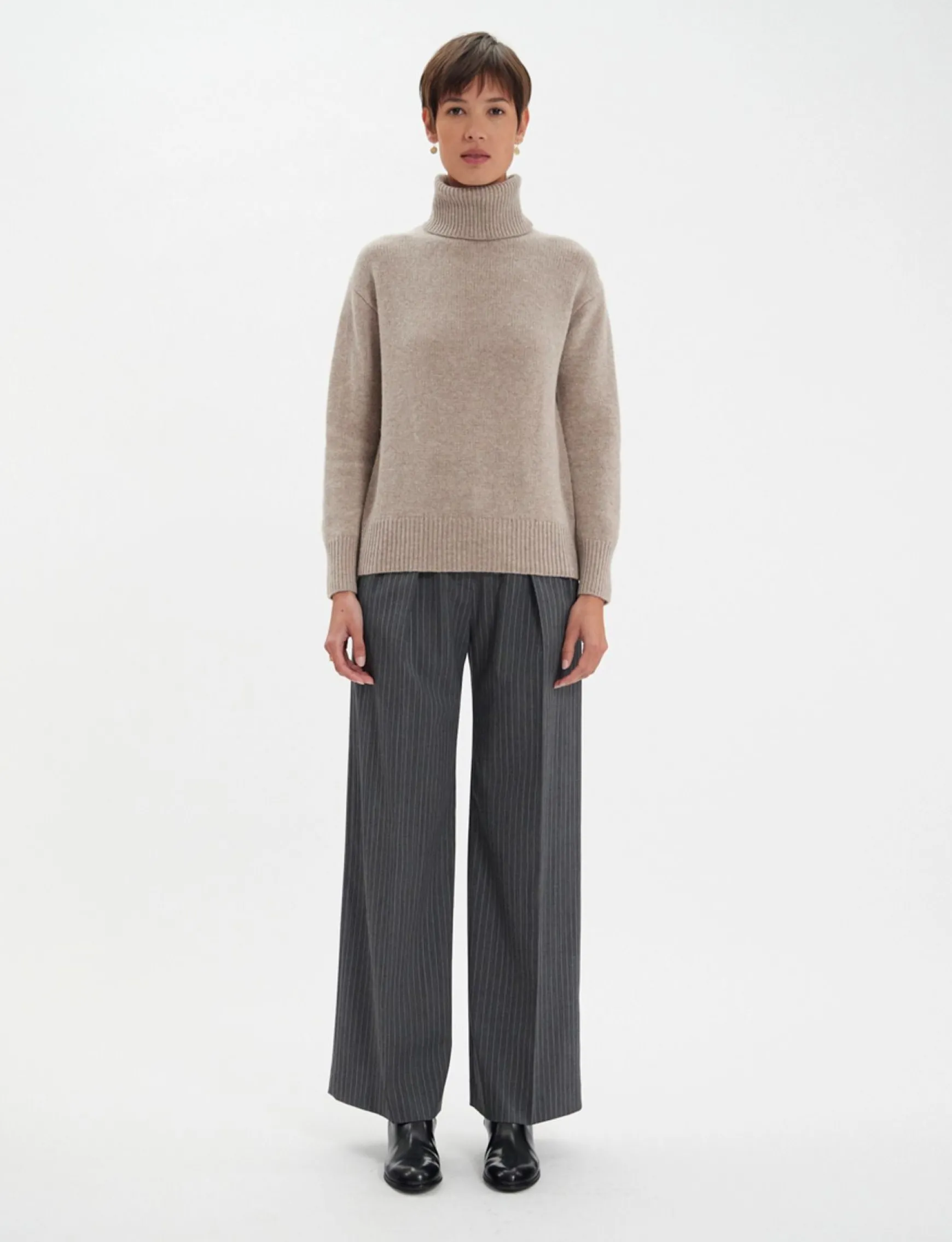 Aiden turtleneck jumper in beige wool and cashmere