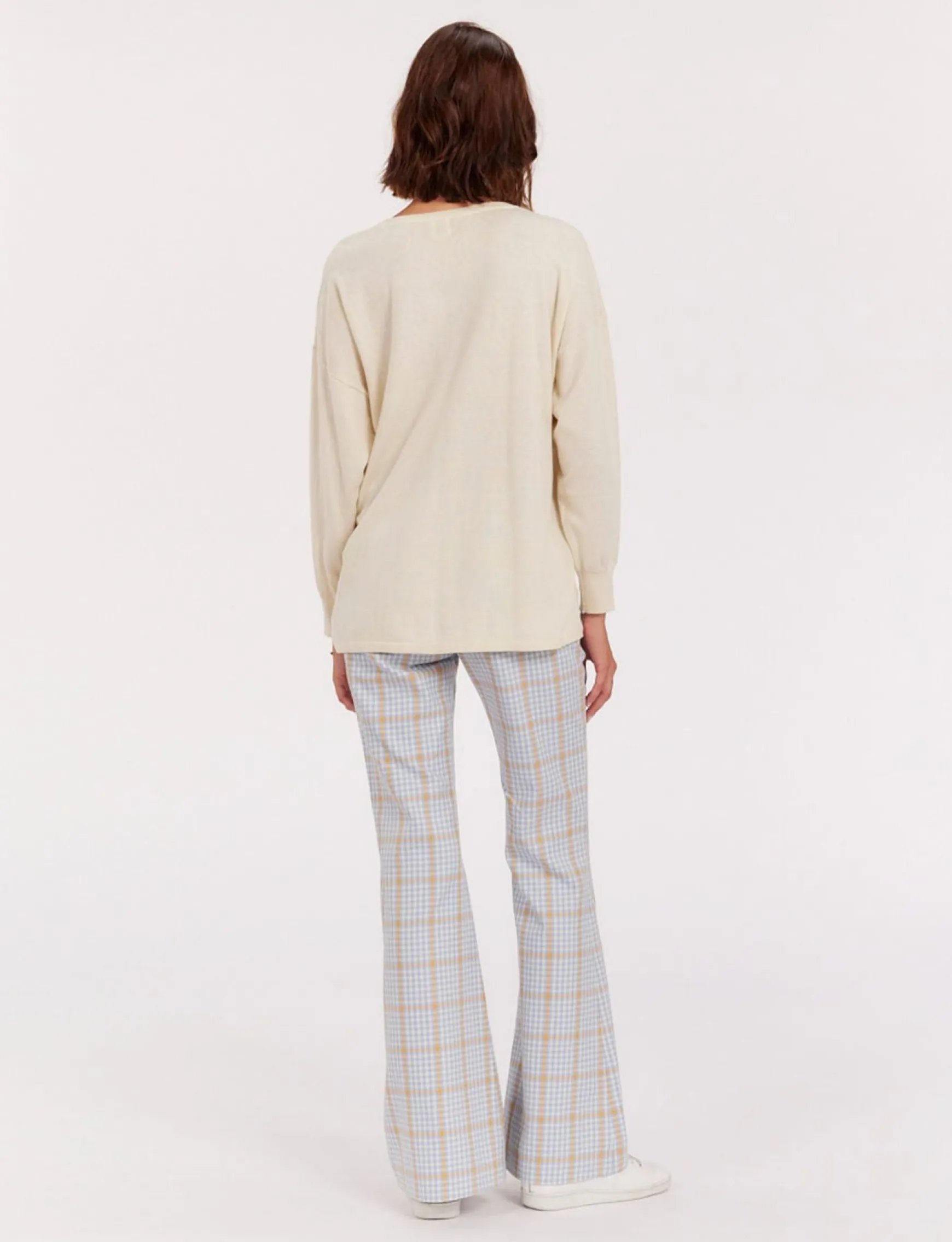 Anton ivory cashmere V-neck jumper