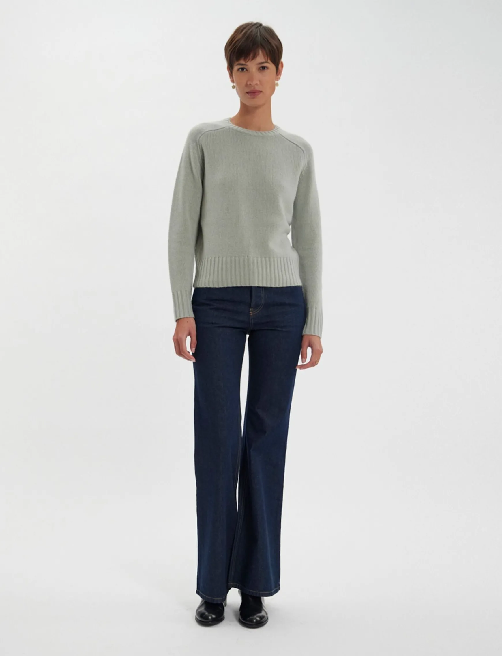 Arthur jumper in almond green wool and cashmere