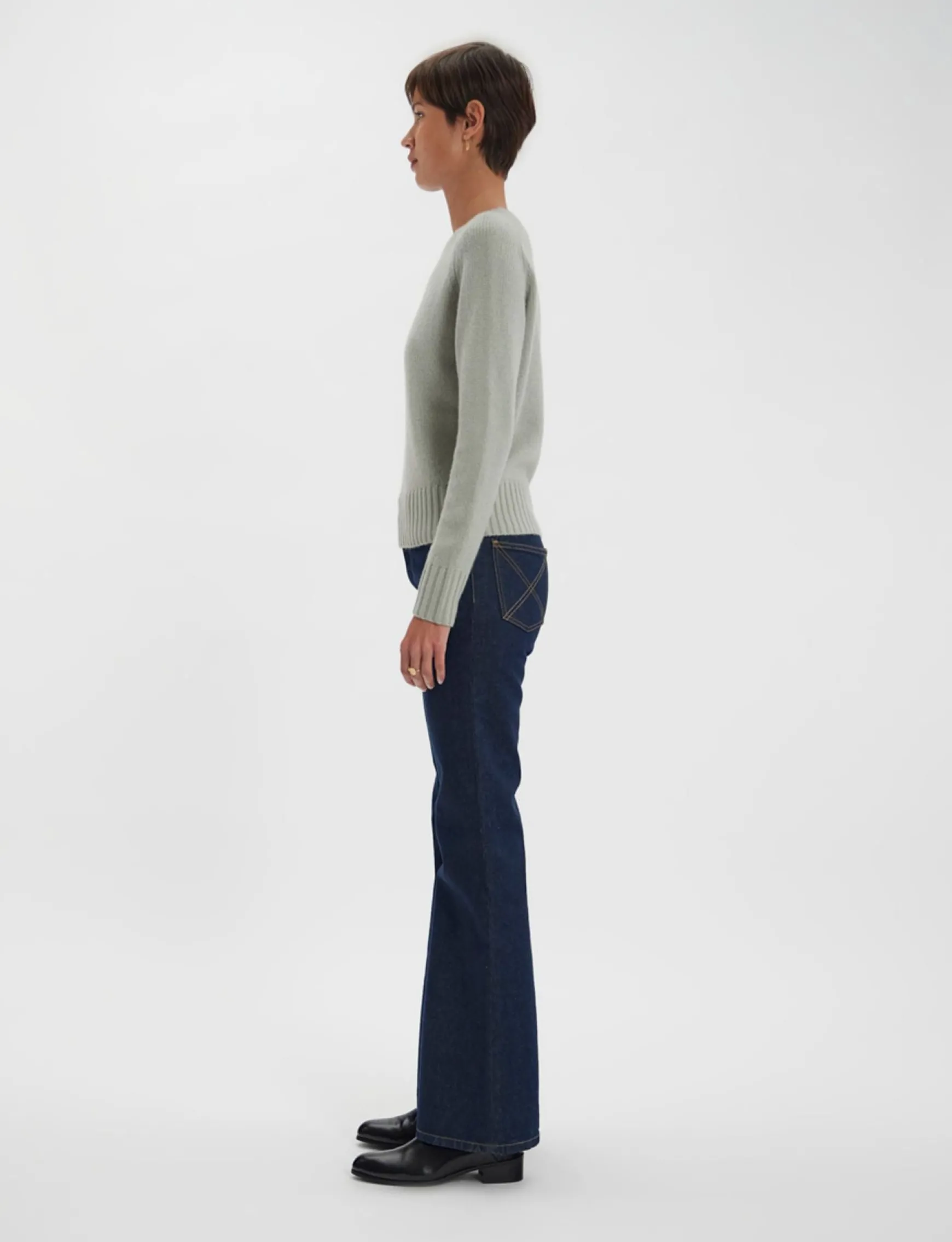 Arthur jumper in almond green wool and cashmere