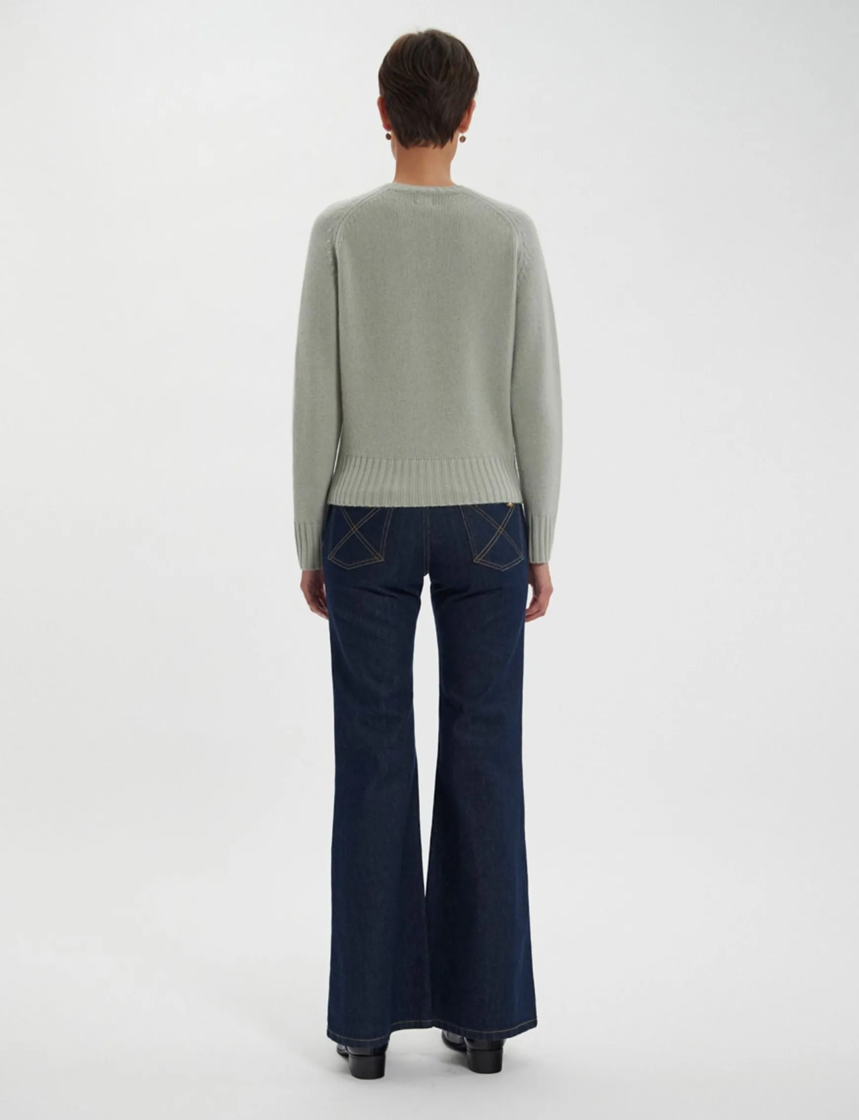 Arthur jumper in almond green wool and cashmere