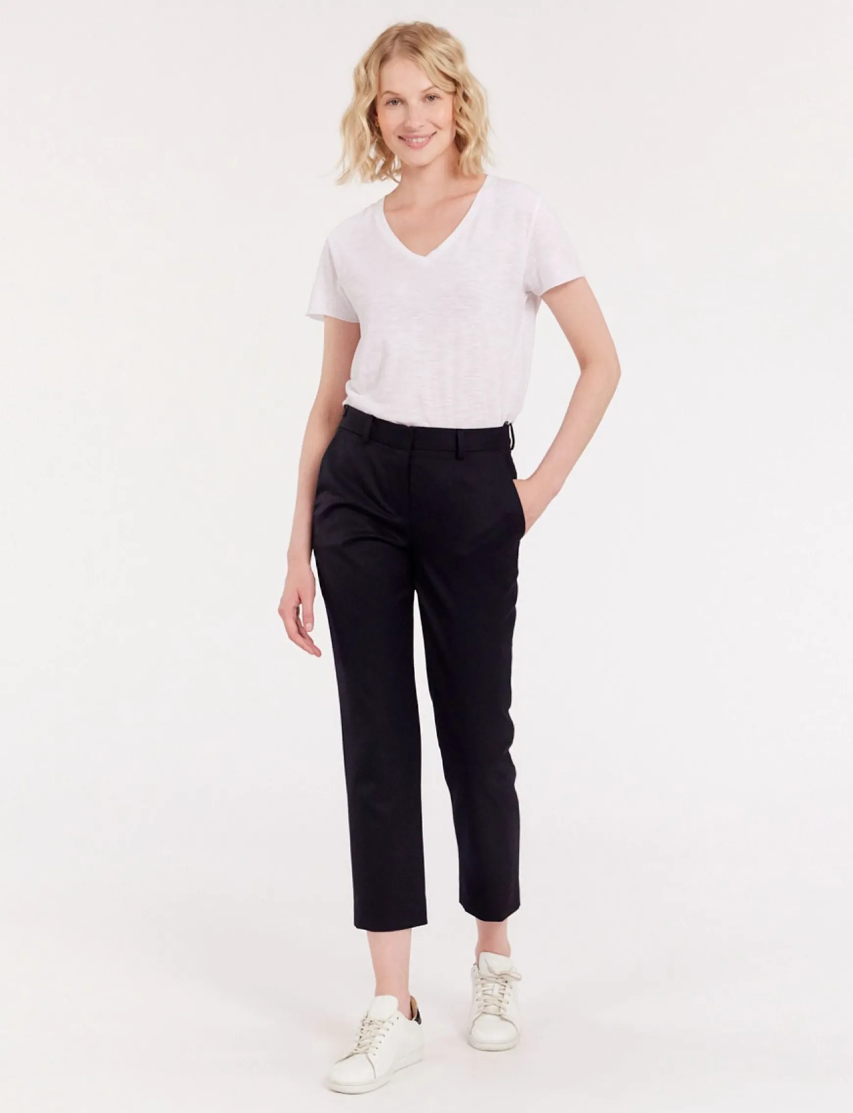 Audrey midnight blue trousers