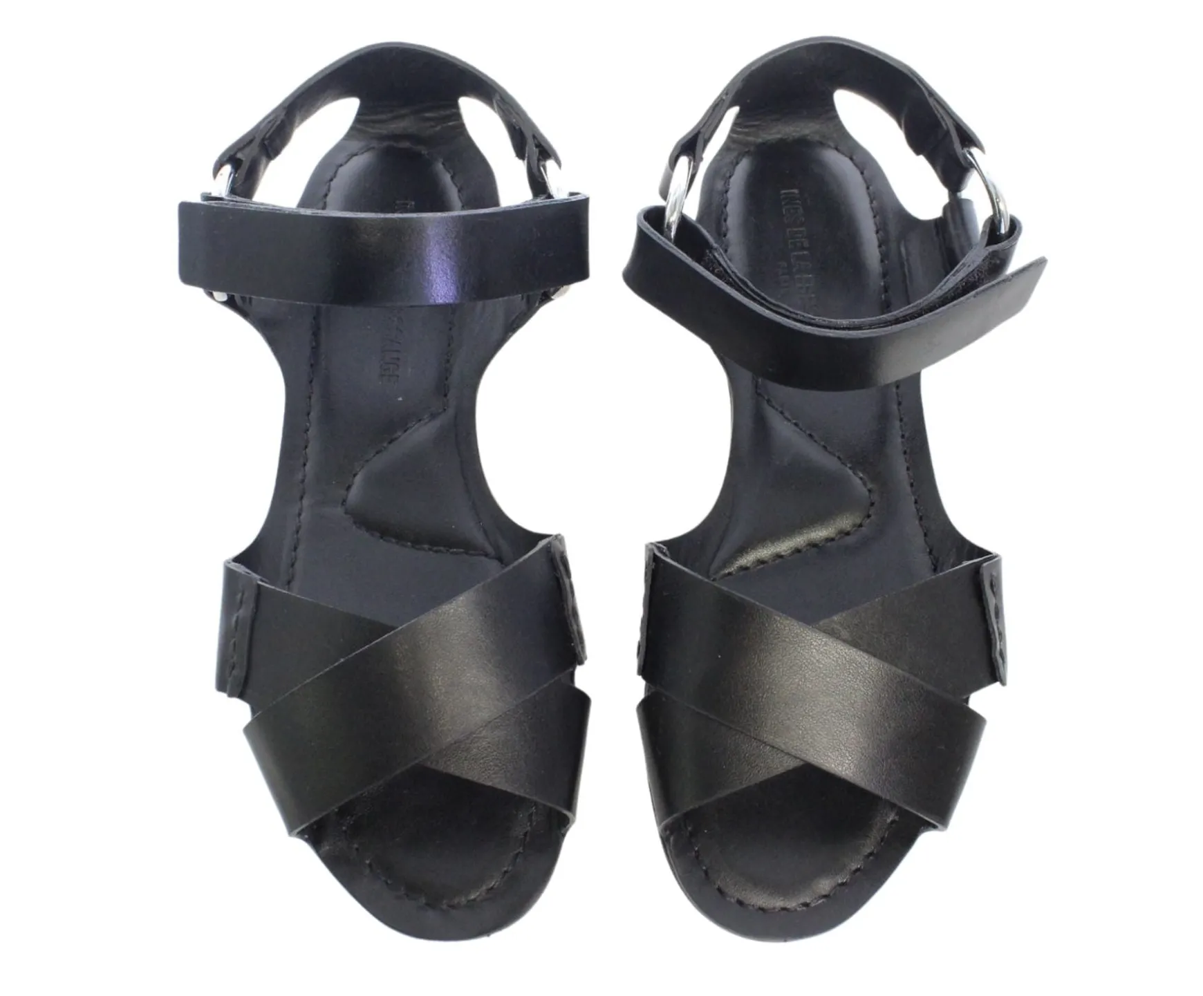 Black flat sandal
