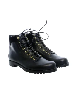 Black leather mountain boot