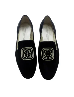 Black velvet embroidered slipper