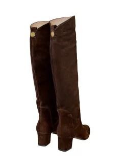 Brown suede heel boot