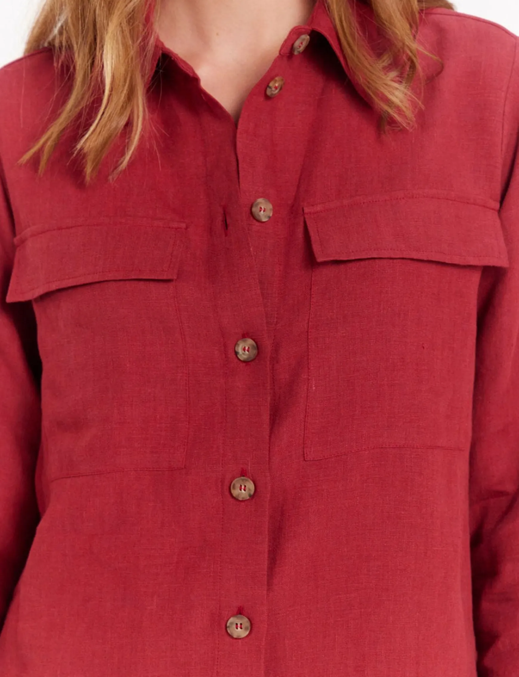Chandler shirt in raspberry linen