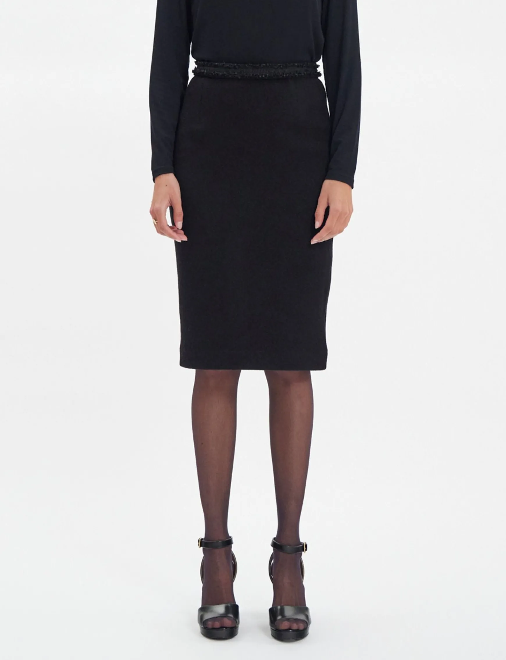 Gabriela skirt in black wool