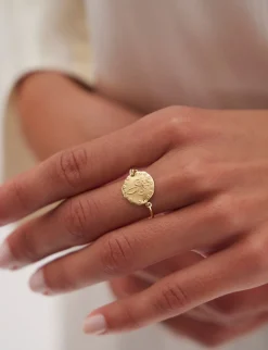 Gold-plated Lutetia lily ring