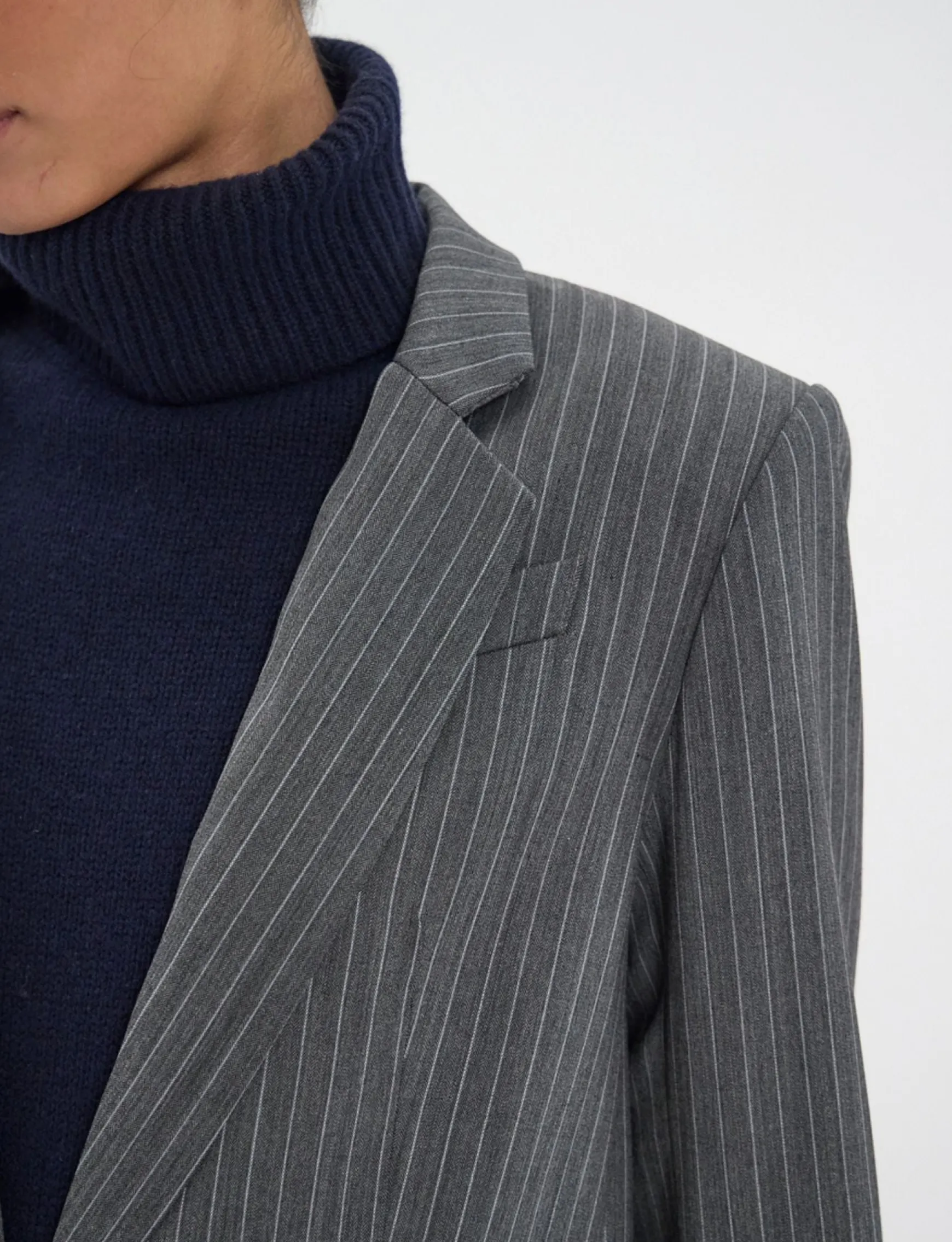 Grey Bruna jacket with white stripes