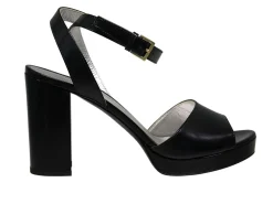 Laura platform sandal in smooth black leather