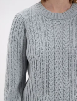 Marlon almond green jumper