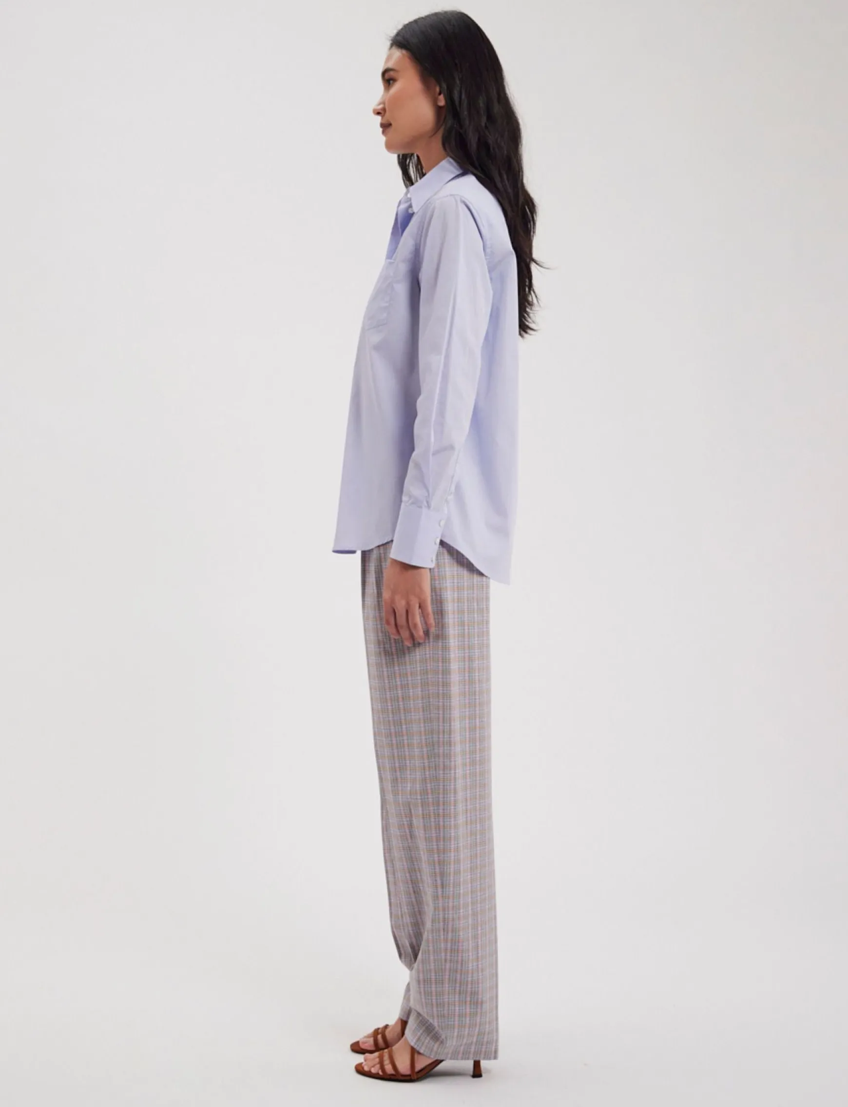 Maureen light blue shirt