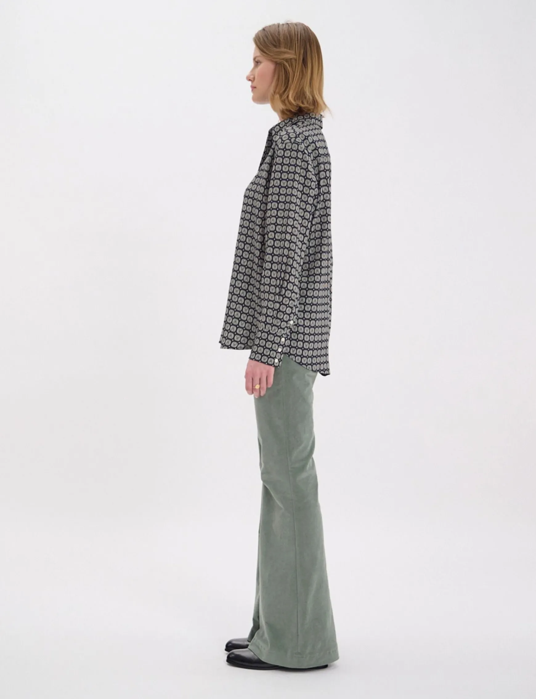 Maureen oak leaf pattern shirt