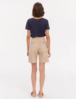 Odette beige shorts