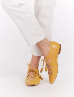 Richelieu open yellow