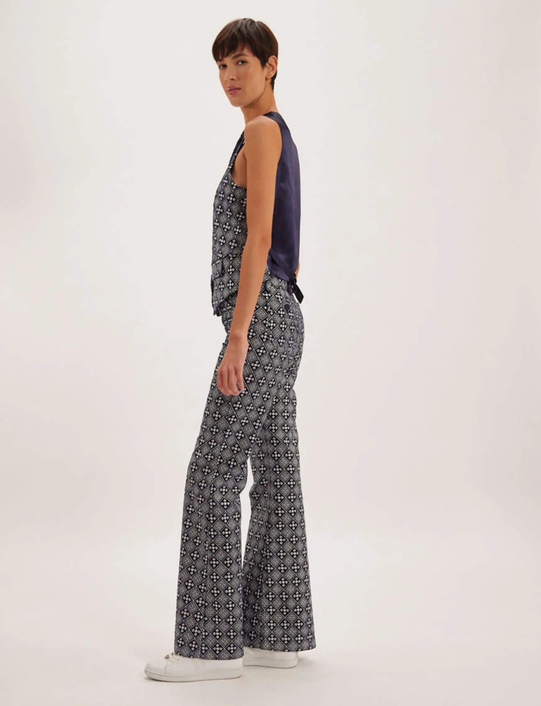 Robinson blue and white waistcoat